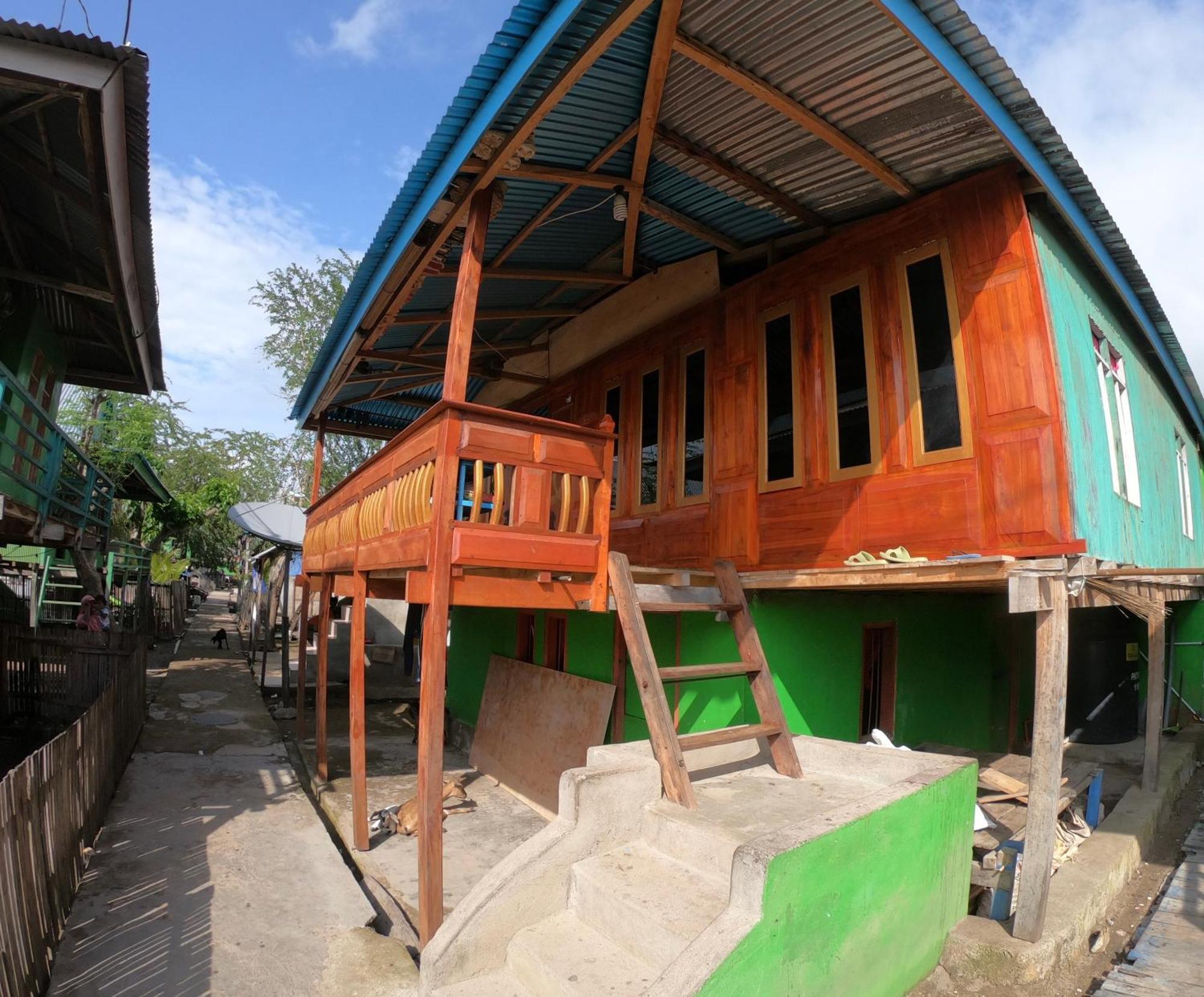 Jhuna Komodo Homestay Kültér fotó