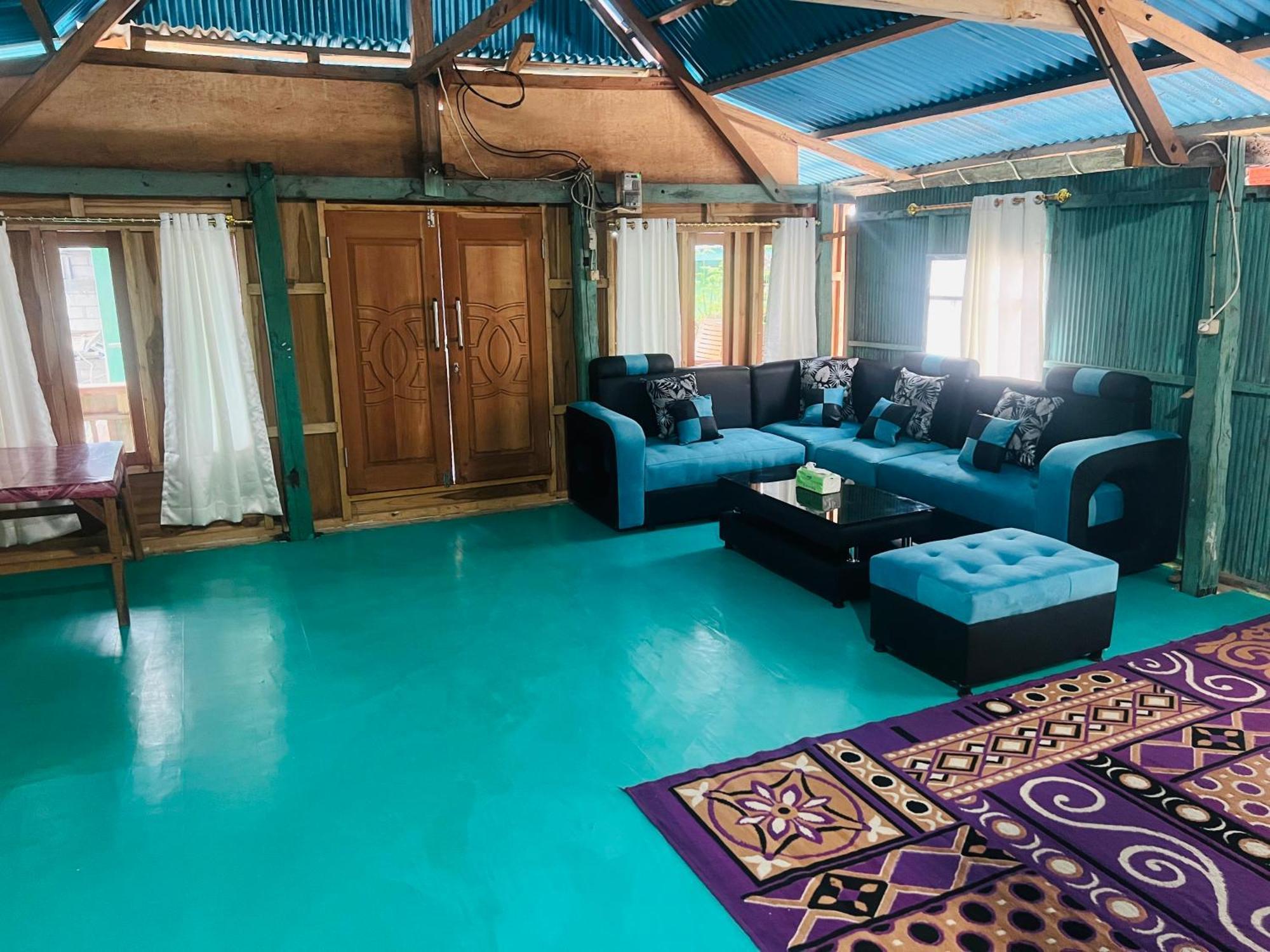 Jhuna Komodo Homestay Kültér fotó