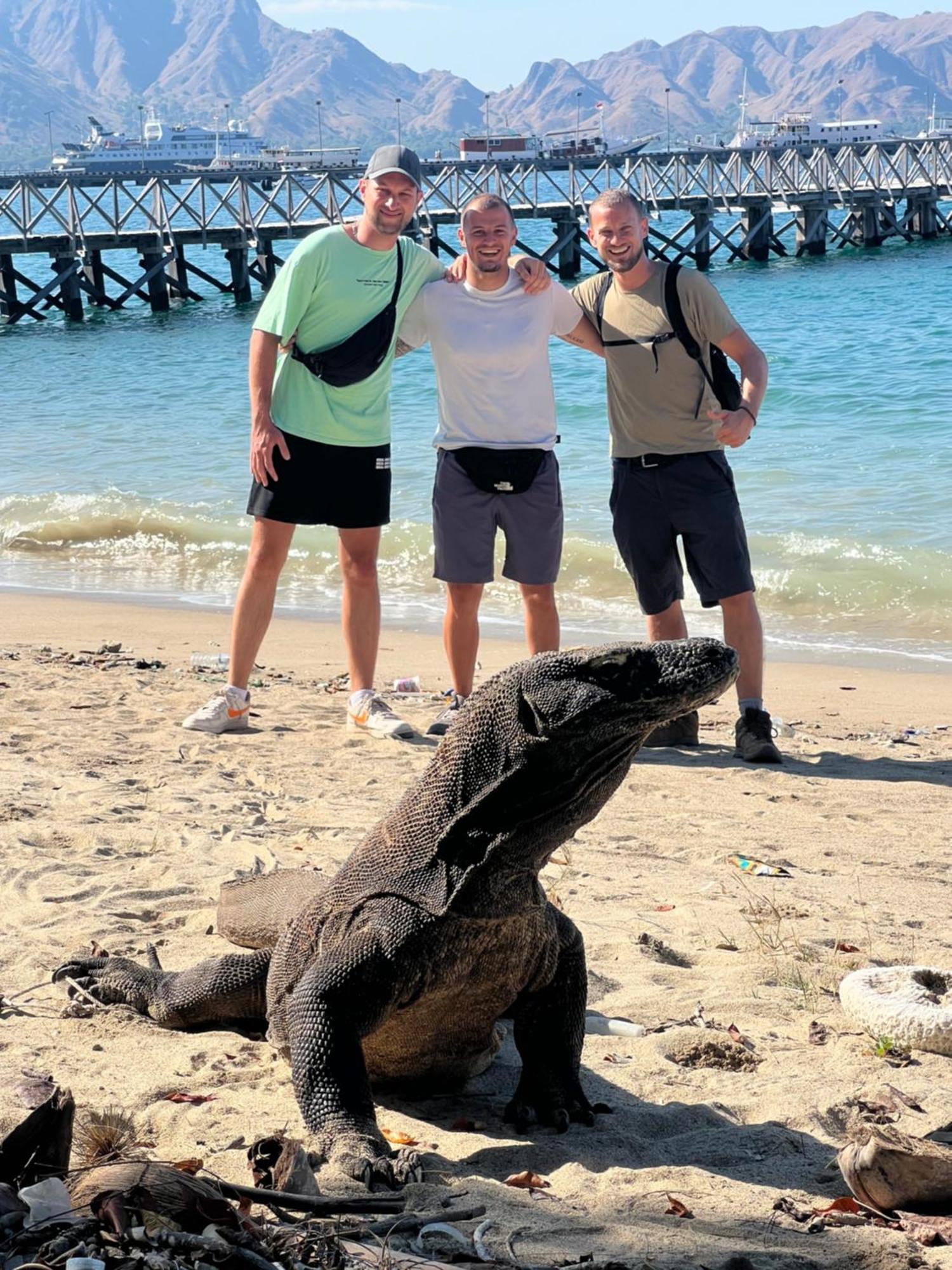 Jhuna Komodo Homestay Kültér fotó