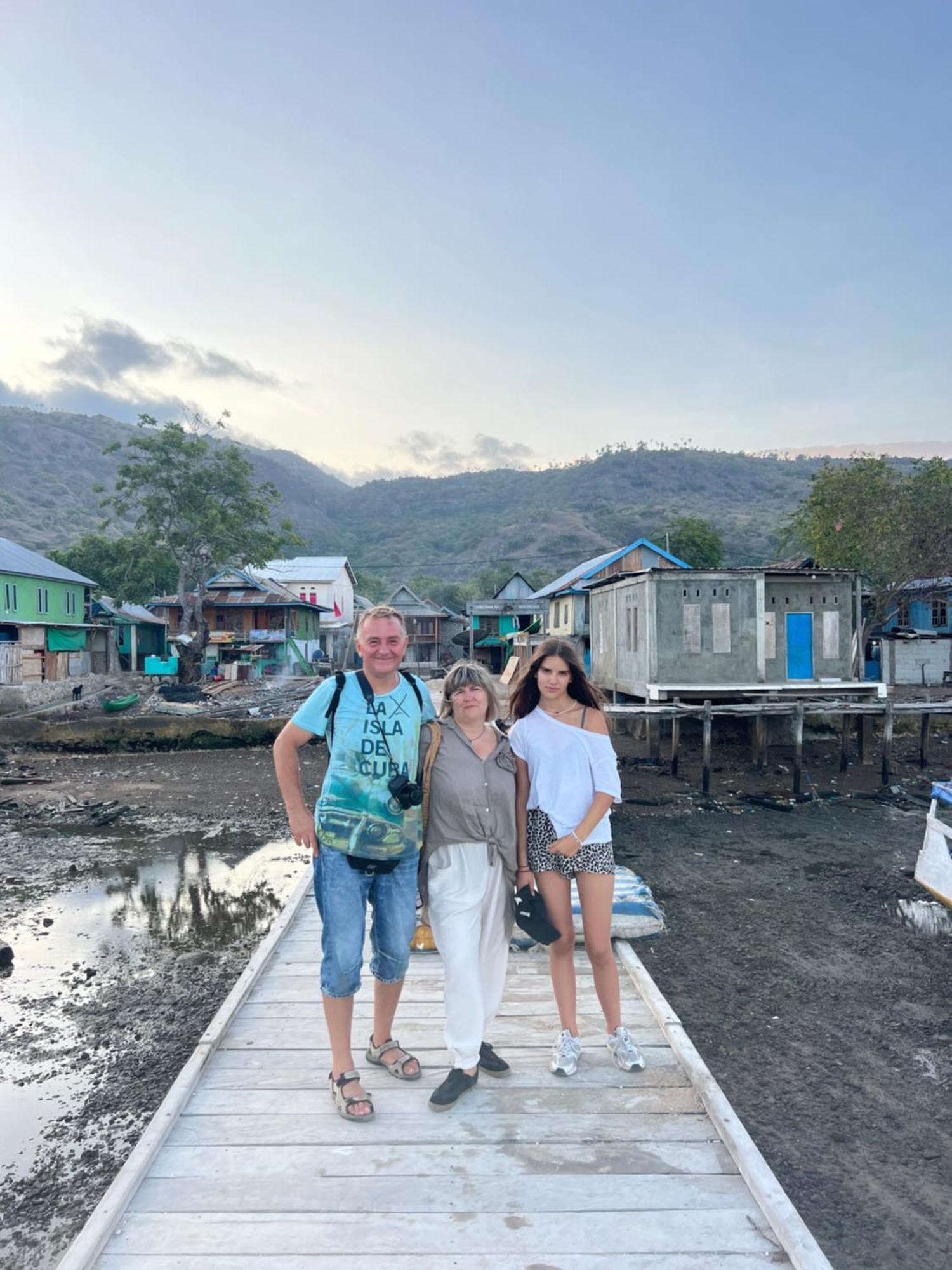 Jhuna Komodo Homestay Kültér fotó
